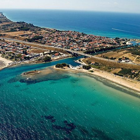 Holiday Home By The Sea Nea Poteidaia Bagian luar foto